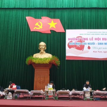 Kon Tum : Hiến máu tình nguyện hưởng ứng Lễ hội Xuân hồng 2024